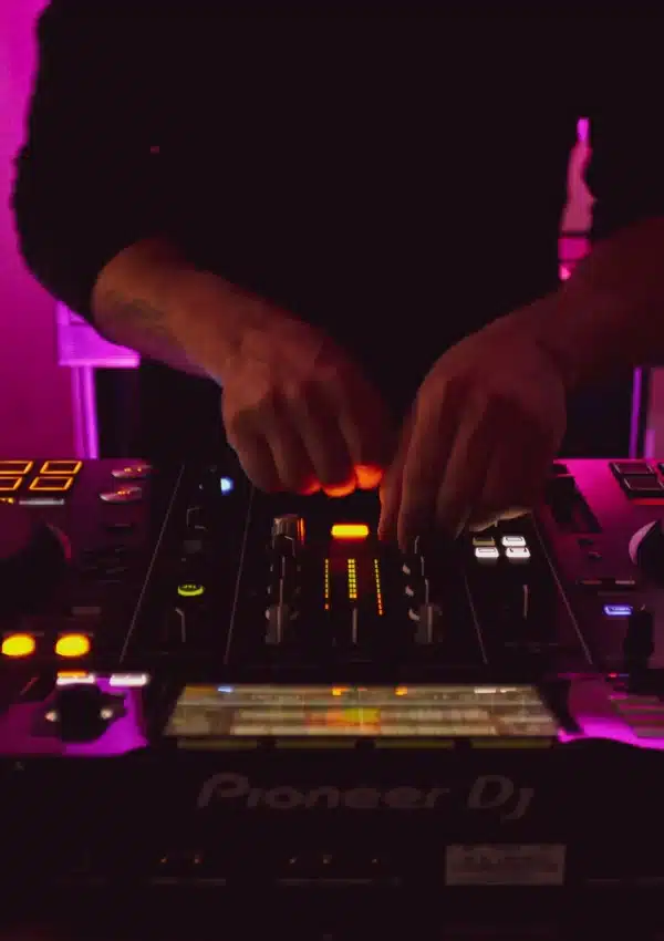 Image representing Baltimore Sound Entertainment as a top choice for DJs - including a professional wedding